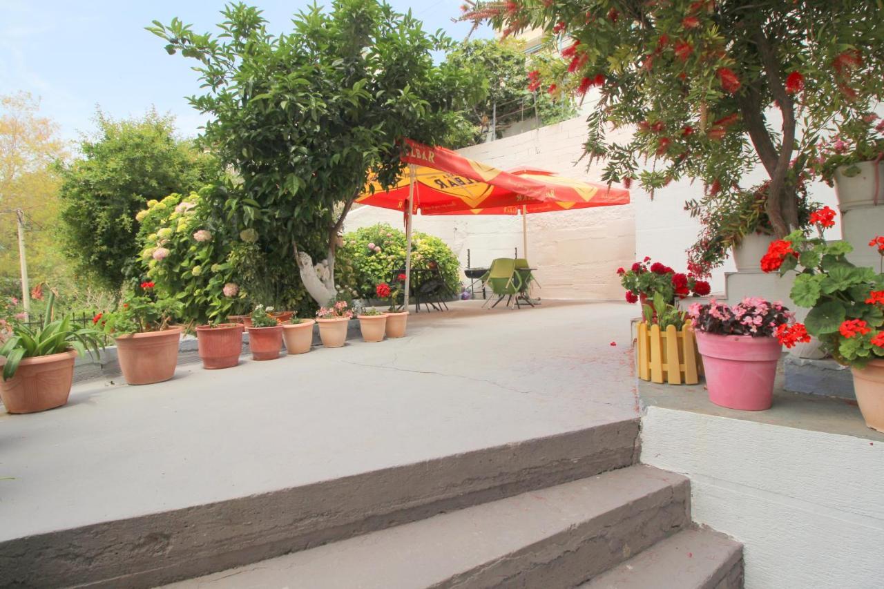 Hotel Vila Vilson Sarande Exterior photo