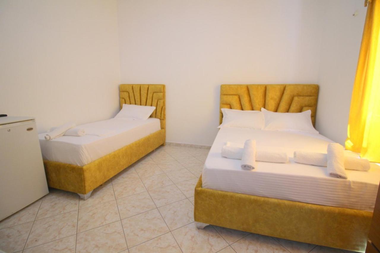 Hotel Vila Vilson Sarande Room photo