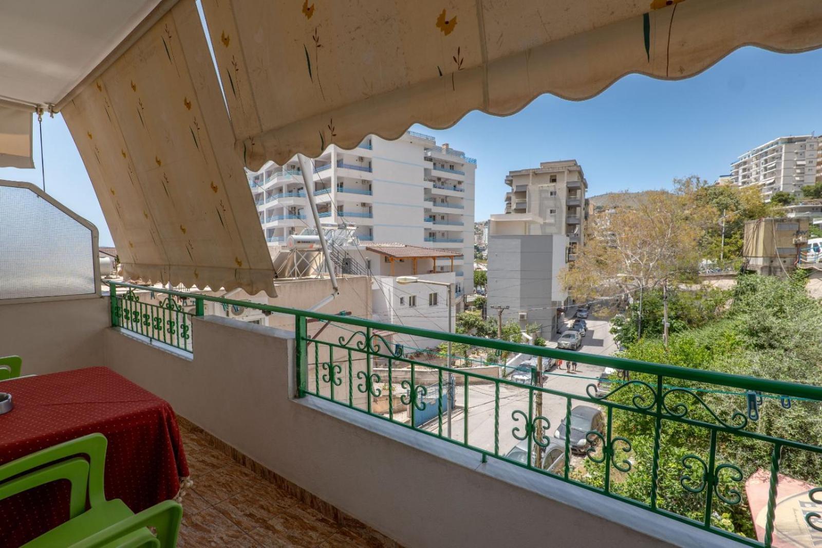 Hotel Vila Vilson Sarande Exterior photo